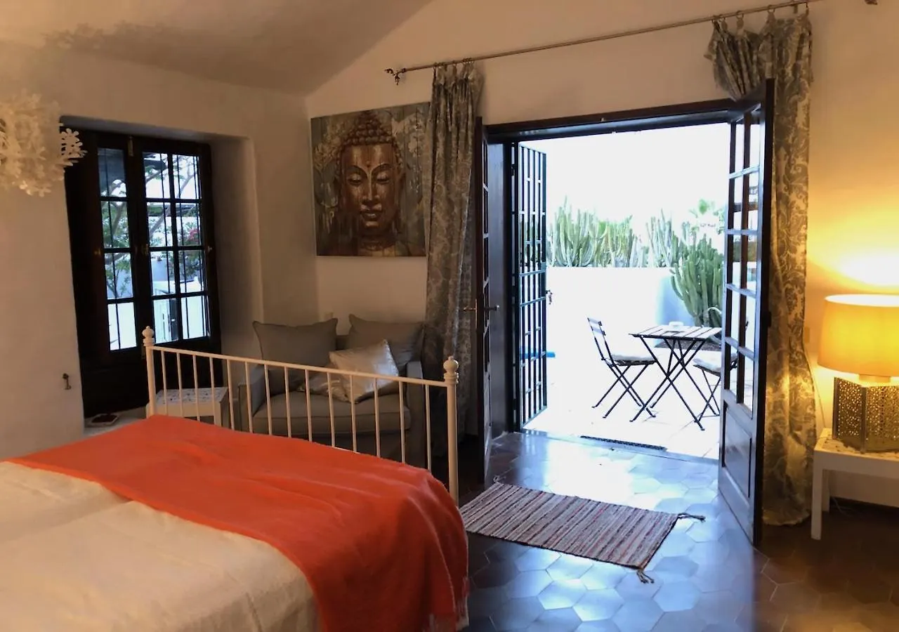 Villa Mare Bella Chao Sea View Private Heated Solar Pool Ac Puerto del Carmen   Puerto del Carmen (Lanzarote)