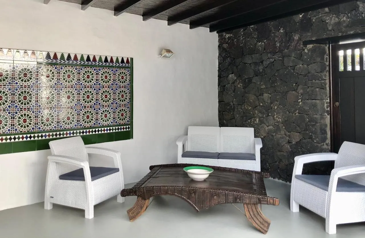 Villa Mare Bella Chao Sea View Private Heated Solar Pool Ac Puerto del Carmen  0*, Puerto del Carmen (Lanzarote)