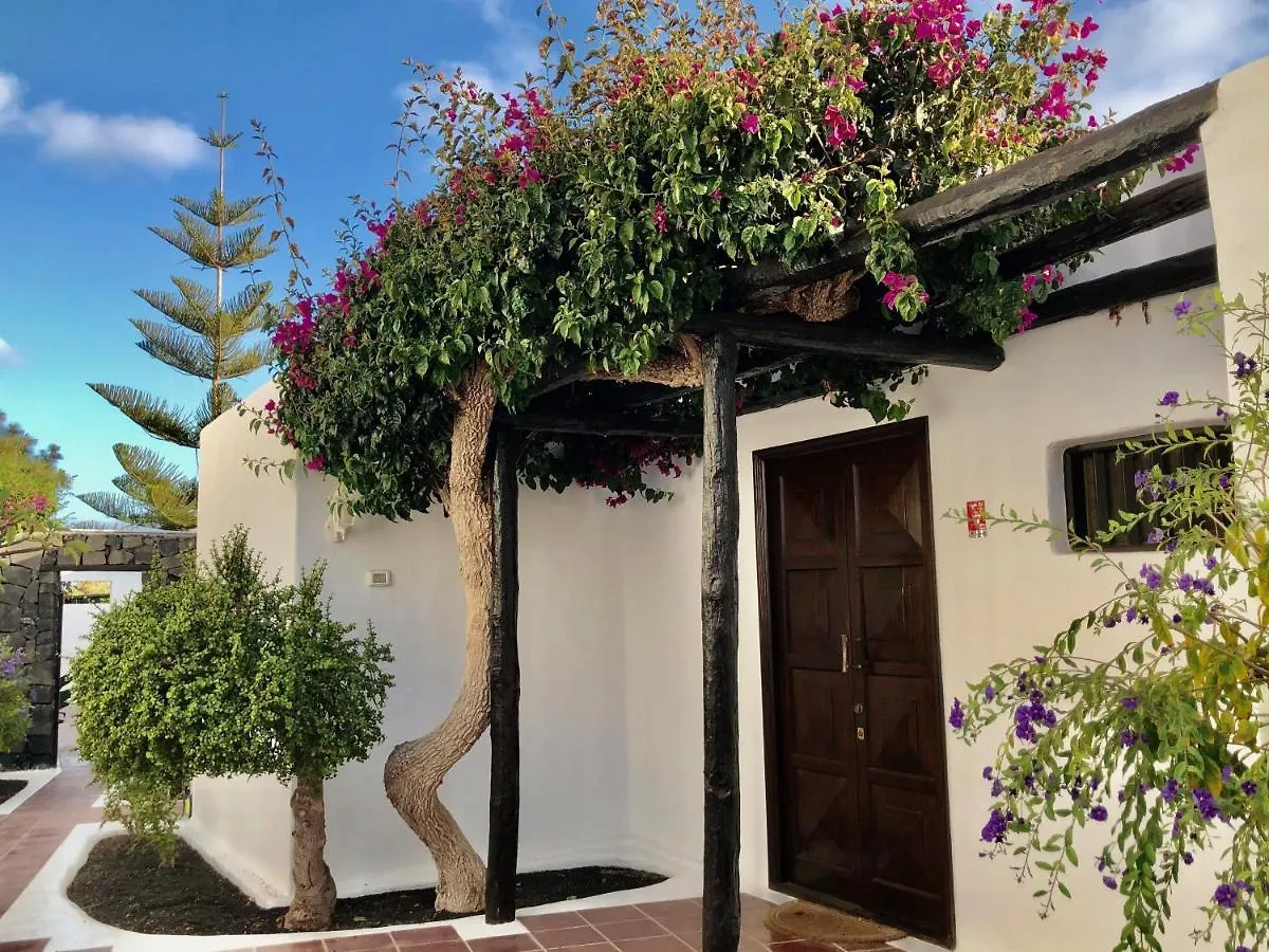 Villa Mare Bella Chao Sea View Private Heated Solar Pool Ac Puerto del Carmen  0*, Puerto del Carmen (Lanzarote) Espanha