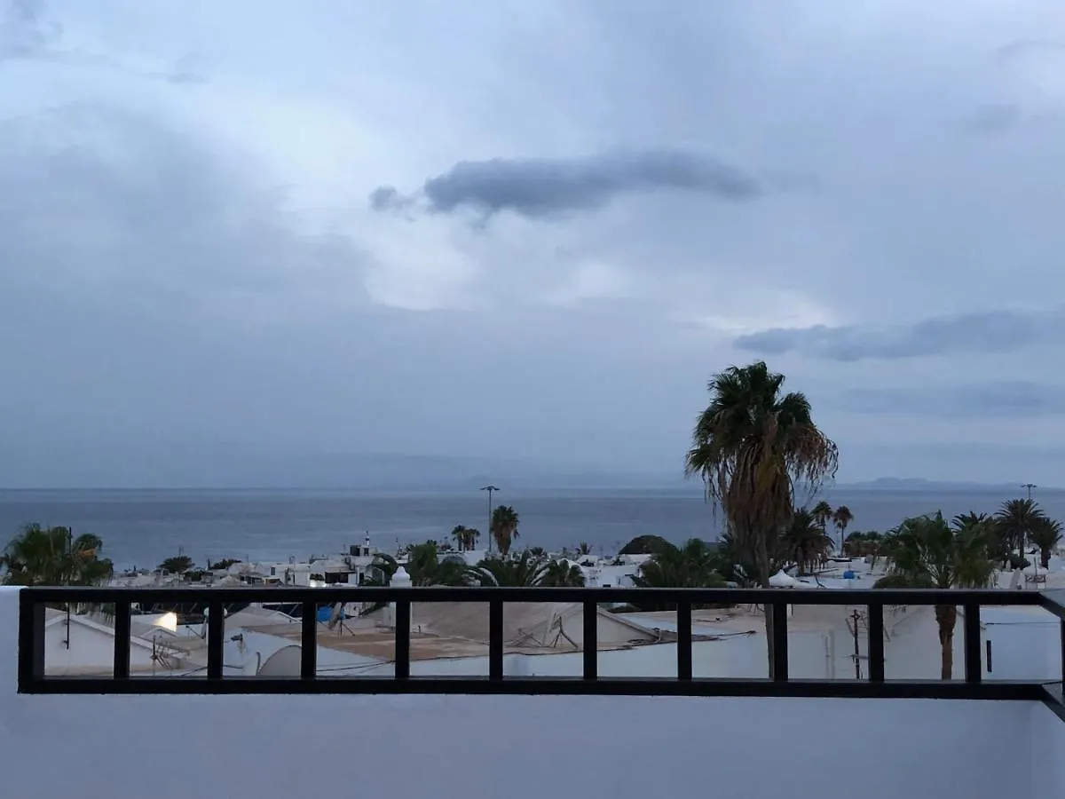 Villa Mare Bella Chao Sea View Private Heated Solar Pool Ac Puerto del Carmen  0*, Puerto del Carmen (Lanzarote)